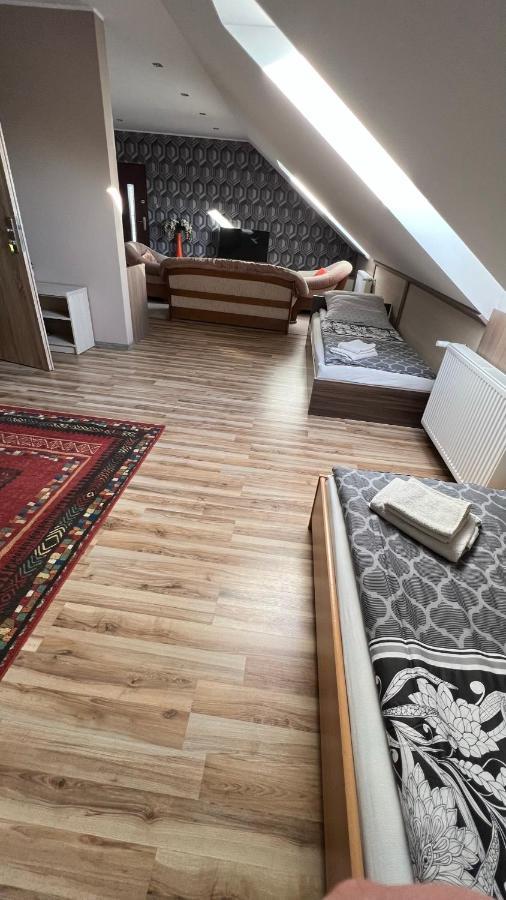 Fitnessfun Bed and Breakfast Krzyż Εξωτερικό φωτογραφία