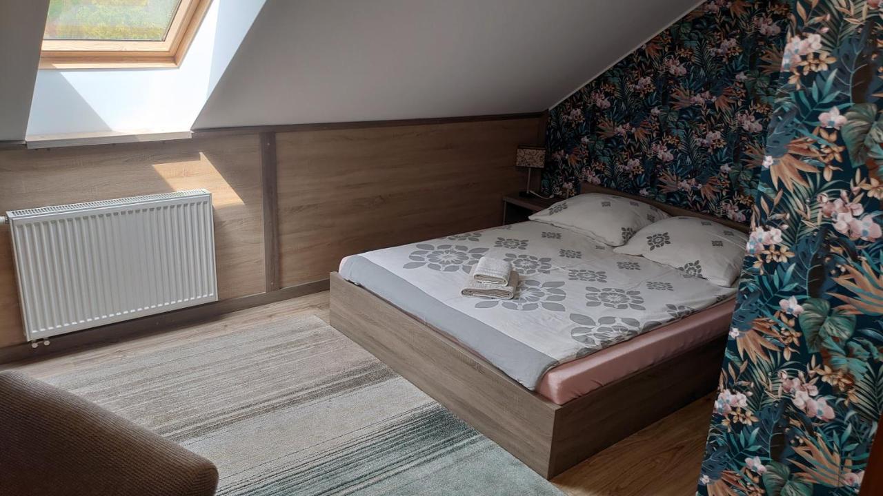 Fitnessfun Bed and Breakfast Krzyż Εξωτερικό φωτογραφία